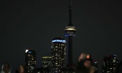 Dünyanın en yüksek ikinci kulesi ışıklarını kapattı