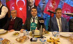 Gültekin Uysal Bursa’da partililerle iftarda buluştu