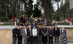 Bursa'da öğrenciler ve şehit aileleri aynı sofrada buluştu