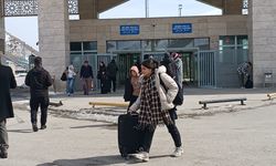 Türkiye sınır kapısında dikkat çeken görüntüler!