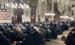 Sabah namazında Ulu Camiye akın ettiler...