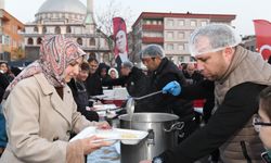 Osmangazi’de Gönül sofrası Bağlarbaşı’nda kuruldu