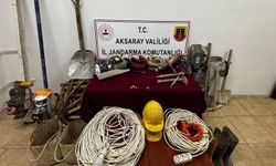 Aksaray'da define avcıları tarihi eserlerle suçüstü yakalandı