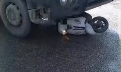 Beton mikserinin altında kalan motosikletli feci şekilde can verdi