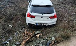 Bilecik'te kaygan yol kazaya sebep oldu : 2 yaralı