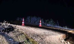 Bilecik'te yağış nedeniyle köy yolu çöktü