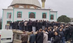 Bursa'daki feci kazada hayatını kaybeden genç son yolculuğuna uğurlandı