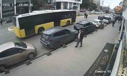 Cenazeden çıkıp yolun karşısına geçiyordu: İETT otobüsü çarptı, hayatını kaybetti