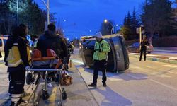 Çorum'da minibüsle çarpışan cip yan yattı: 1 yaralı