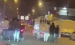 Hem canlarını hem trafiği tehlikeye attılar