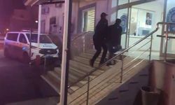 Hırsızlık suçundan 32 yıl hapis cezayla aranan hükümlü, çalıntı motosikletle dolaşırken yakalandı