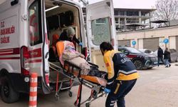 İnegöl'de otomobiller çarpıştı: 5 yaralı