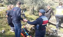 Kayalıktan düşen kadın ekiplerin çalışması ile kurtarıldı