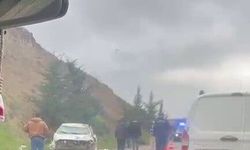 Kayganlaşan yolda otomobil takla attı: 1 yaralı