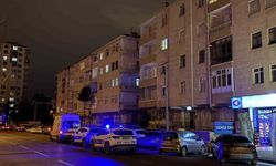 Mezarlık ziyareti dönüşü eşini evde ölü buldu