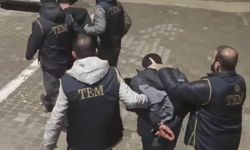 Nevruz'da teröristlerin fotoğraflarını taşıyan 6 kişi gözaltına alındı