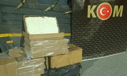 Niğde'de kaçak tütün ve alkol operasyonu: 2 şüpheli yakalandı