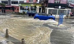 Sarıyer'de rögarlar taştı: Bir iş yerini su bastı, dükkan sahibi İSKİ'ye tepki gösterdi
