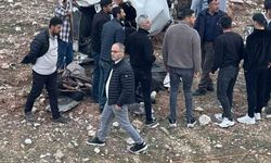 Siirt'te devrilen otomobil hurdaya döndü: 3 ağır yaralı