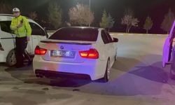 Tokat'ta abartı egzoz kullanan sürücüye ceza yağdı, araç trafikten men edildi