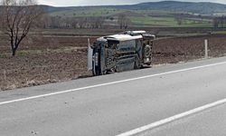 Tokat'ta kaza yapan otomobil devrildi: 3 yaralı