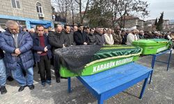 Trafik kazasında hayatını kaybeden karı-koca toprağa verildi