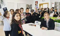 Bursalı gazeteci Ece Sarı’dan yeni roman: “Veda ve Vuslat”