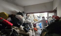 Osmangazi Belediyesi çöp evi temizledi