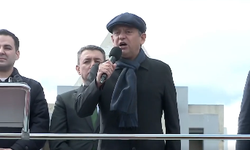 CHP lideri Özgür Özel Karaman'da konuşuyor