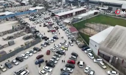 İkinci el oto pazarında buruk bayram