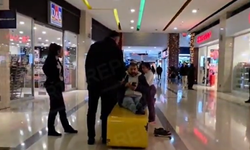 Bursa’da AVM’de ilginç anlar