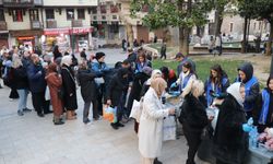 YASAV'dan Ulucami'de iftar