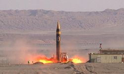 3 ülke İran’ın füze fırlatmasına yönelik "savunma eylemlerine" hazır