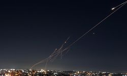 İran, İsrail'in 3 özel uçağı vurdu