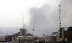 Tahran'da yeni saldırı dalgası: Patlamalar ve savaş uçaklarının sesleri duyuluyor