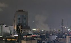 Tahran'da yeniden patlama sesleri yükseliyor