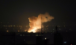 İsrail: "Yeni saldırı dalgası başlattık"