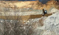 Bursa'da maden ocağının atıkları suya ve toprağa karışmaya devam ediyor