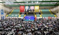 AK Parti Yıldırım’da teşkilat vefa iftarına yoğun katılım