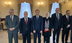 Bursa Protokolü Tarihi Valilikte Buluştu: Bayramlaşmada Dikkat Çeken Detaylar