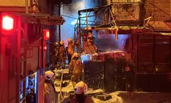İstanbul'da depoda çıkan yangın söndürüldü