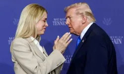 Trump, Adalet Bakanı Bondi'yi görevden aldı