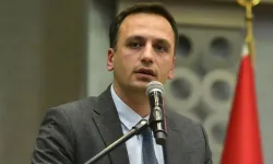 Bornova Belediye Başkanı Ömer Eşki ve 3 kişi için yurt dışı yasağı!