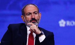 Ermenistan'da Türk Bayrağı yaktılar! Paşinyan'dan açıklama