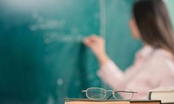 Uzman öğretmenlikte emsal karar: Sözleşmeli öğretmen davayı kazandı