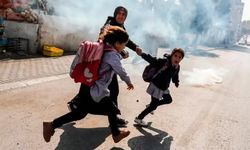 Okul yolunda dehşet!