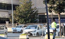 Bursa'da seçim öncesi belediye önüne barikat yığıldı! CHP'den çağrı geldi