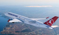 İran'da mahsur kalan THY uçağı yurda döndü