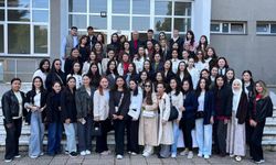 Kazak lisansüstü öğrencileri BUÜ’yü inceledi