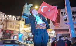 Sınırın sıfır noktasında Dünya Kupası coşkusu